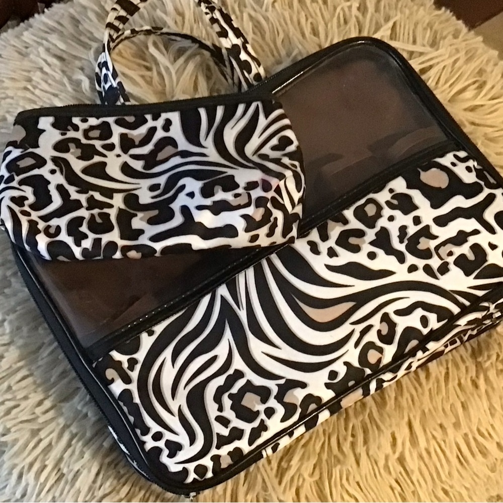 Travel bag